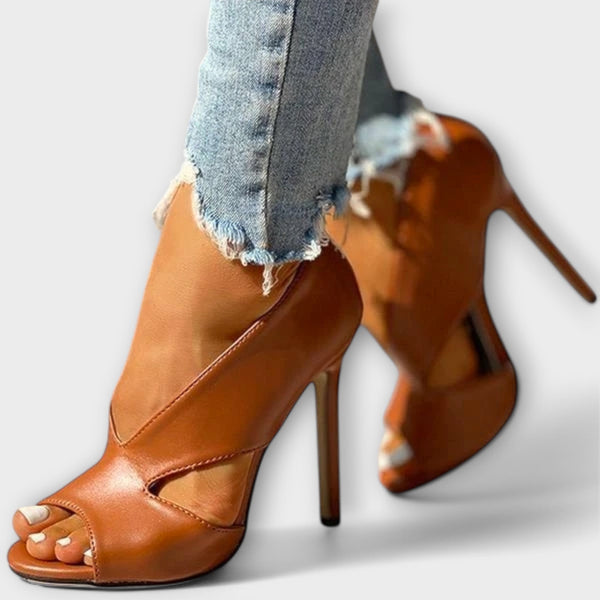 Trendovske ortopedske sandale s elegantnom potpeticom
