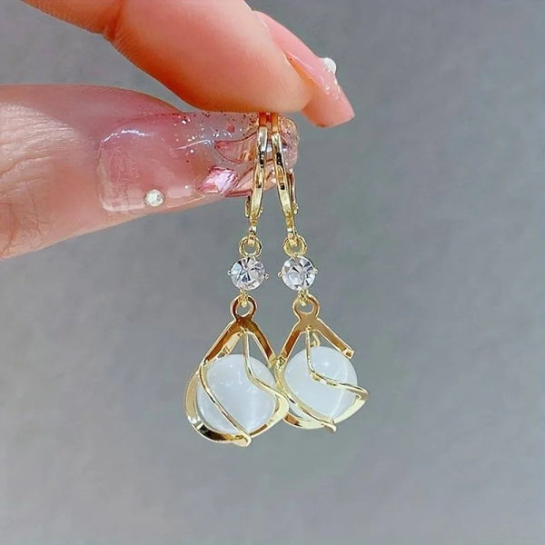 Antik Bijeli Opal Zlatne Ogrlice