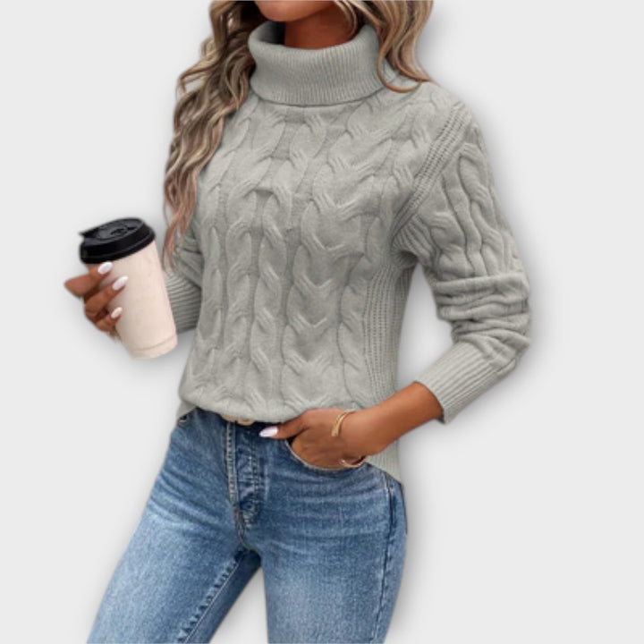 Amelia – Elegantan pulover s rolom od pletenine 