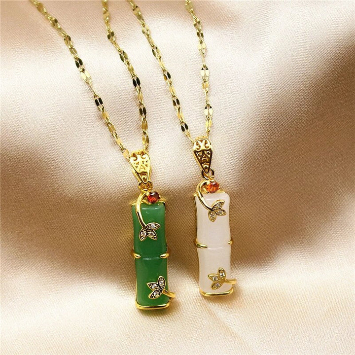 Jade-Amulet-Ogrlica
