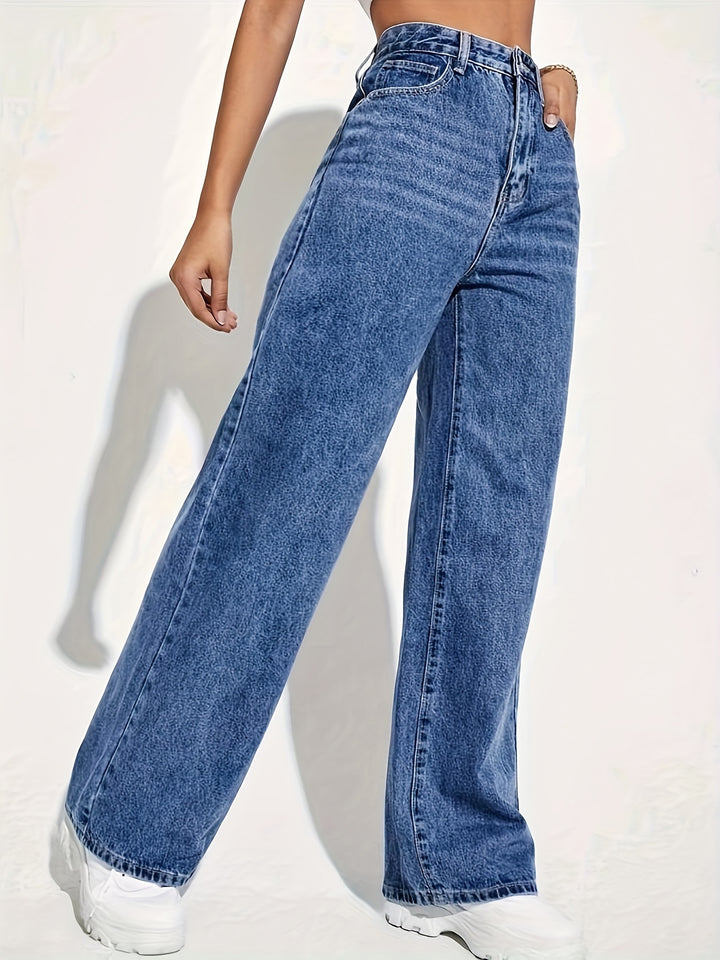 Marija Jeans – Visoki struk i ravne linije za bezvremenski stil