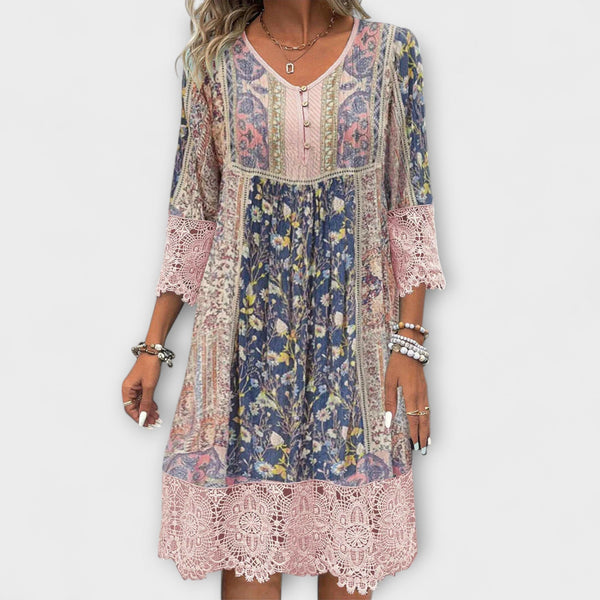 Casey - Boho haljina s čipkom i vintage cvjetnim uzorkom