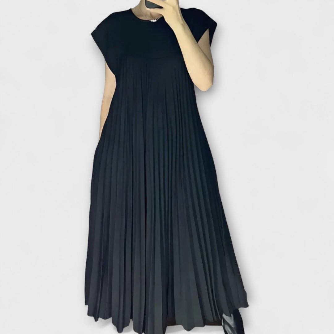 Zairelle – Elegantna plisirana haljina