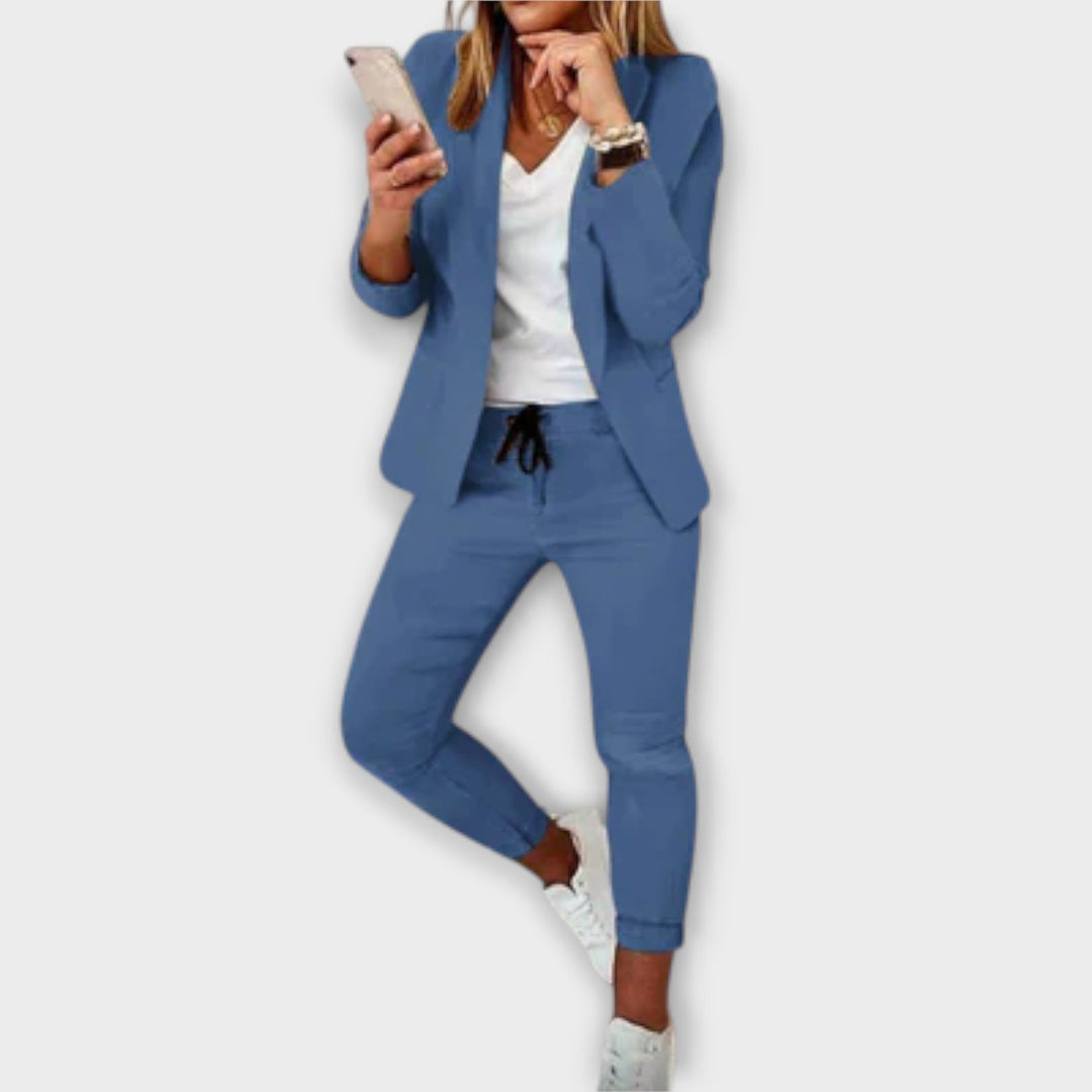 Sophia – Elegantni i udobni blazer set