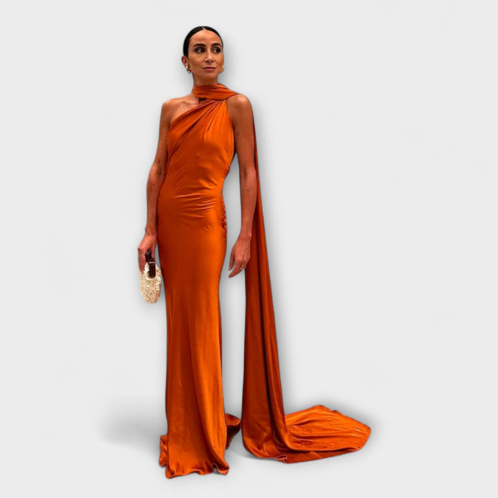 Elegantna Halter Max haljina s otkrivenim ramenima