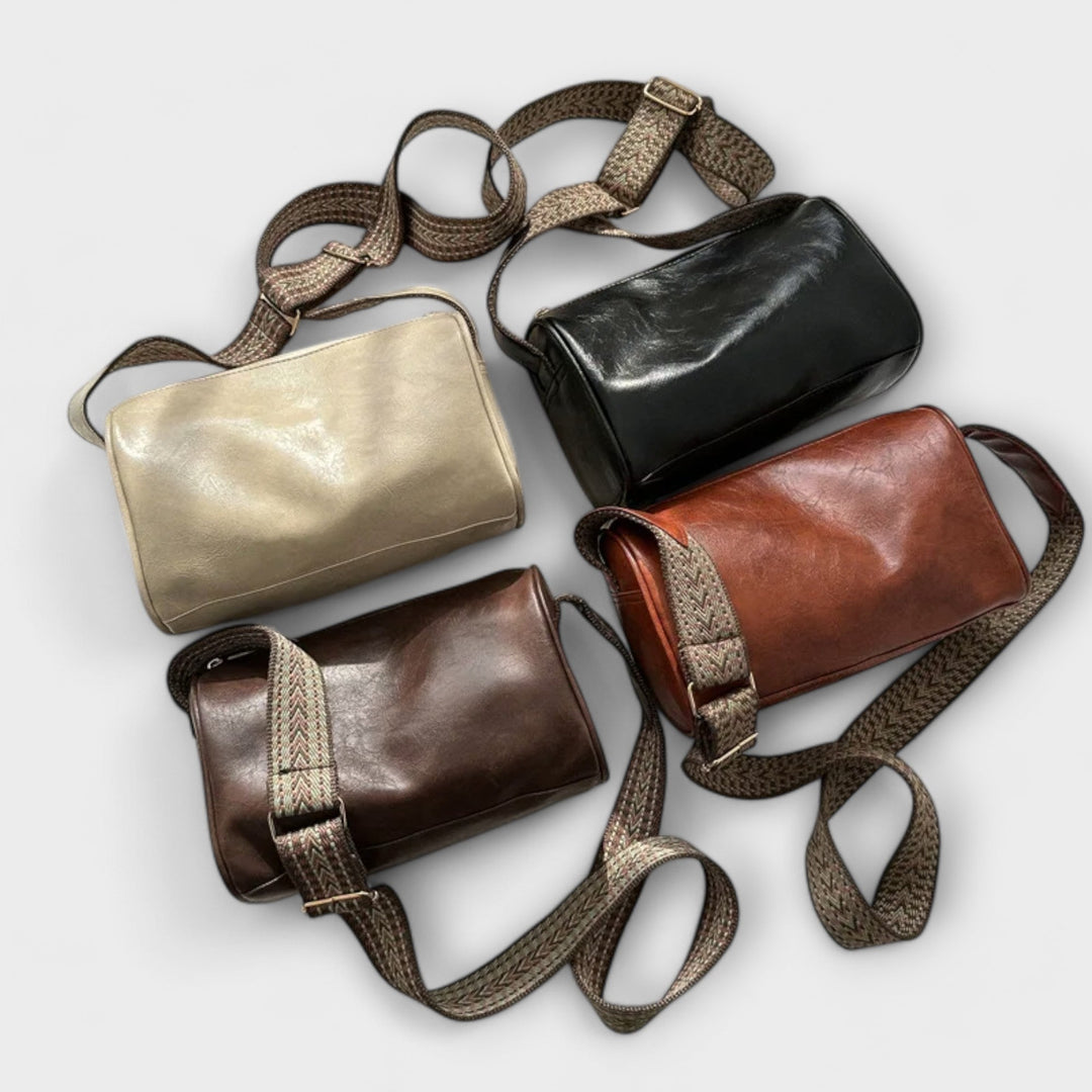 Lora. - Vintage torba preko ramena
