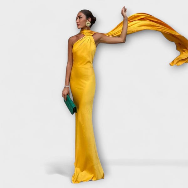 Elegantna Halter Max haljina s otkrivenim ramenima