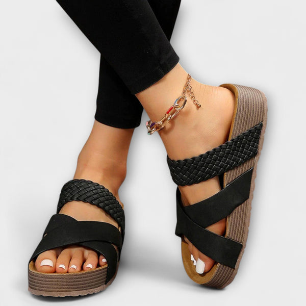 Diana - Ortopedske modre sandale