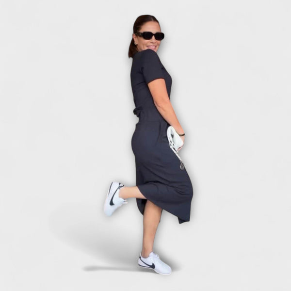 Danielle - Elegantni Top s V-Izrezom i Suknja